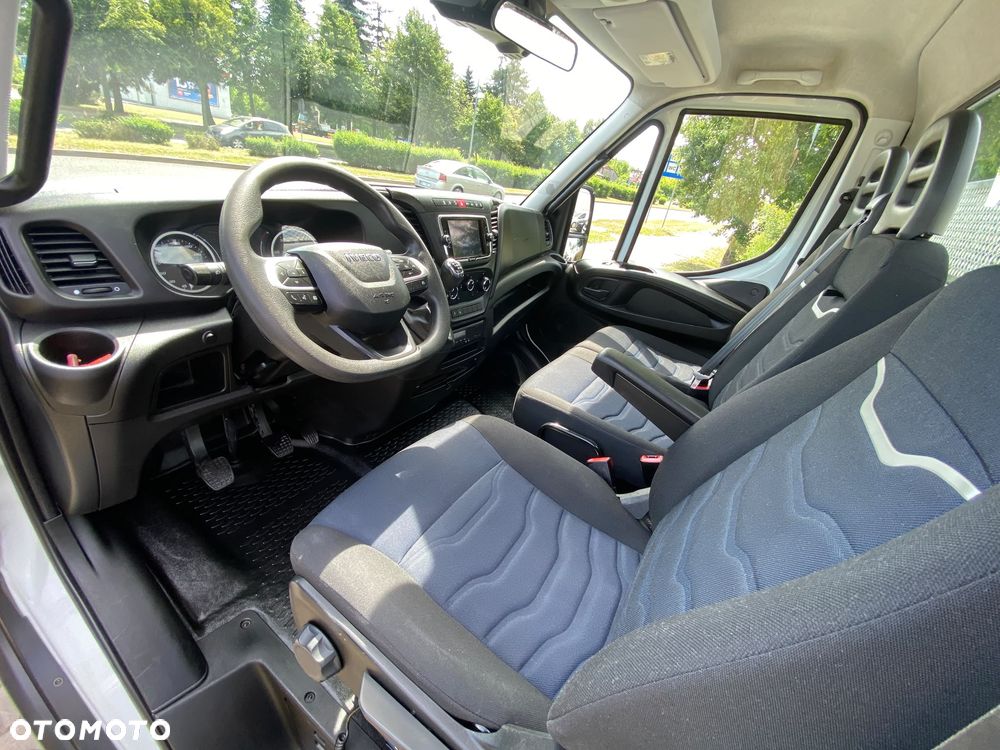 Iveco DAILY 35C16 3,0 HPI WYWROTKA 3 STRONNA NA BLIŹNIAKU - 34