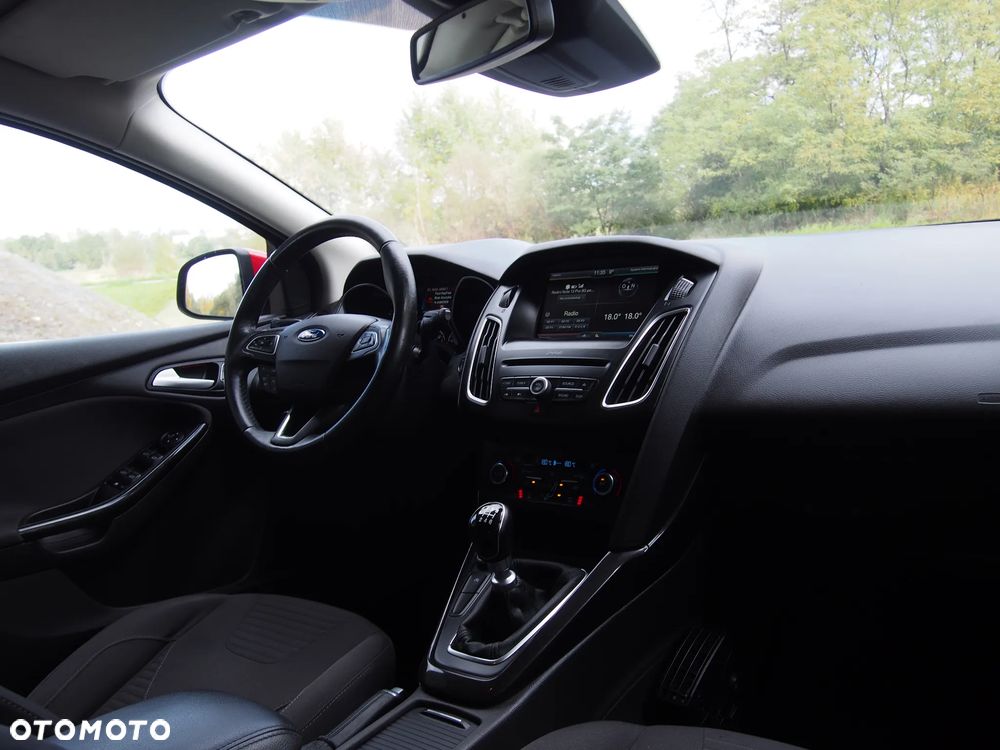 Ford Focus 1.0 EcoBoost ST-Line Red ASS - 27