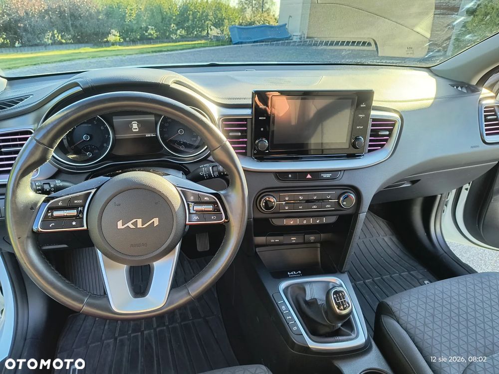 Kia Ceed 1.5 T-GDI L Business Line - 13