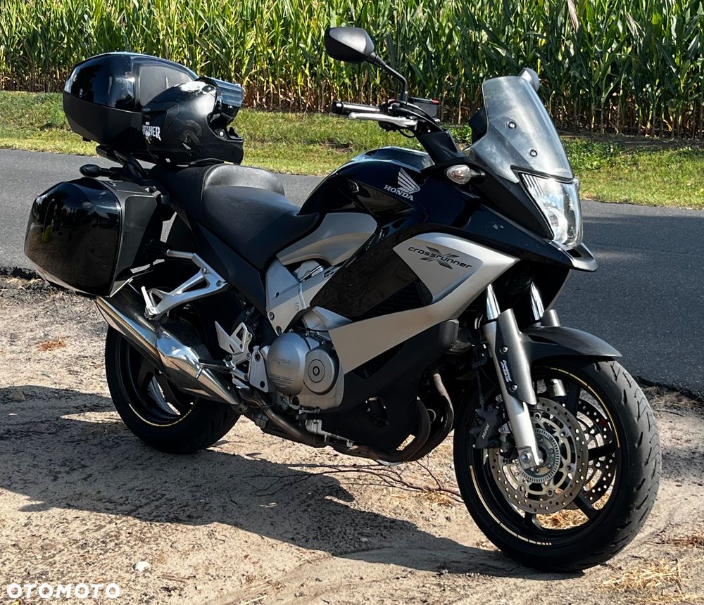 Honda VFR - 2