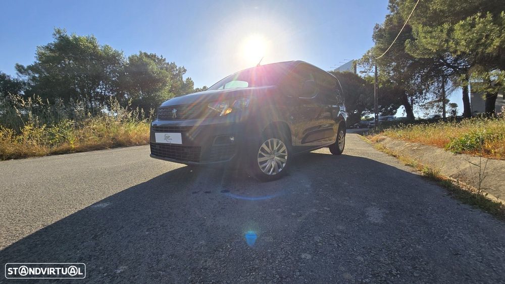 Peugeot Partner 1.5 BlueHDi Asphalt Standard EAT8 - 12
