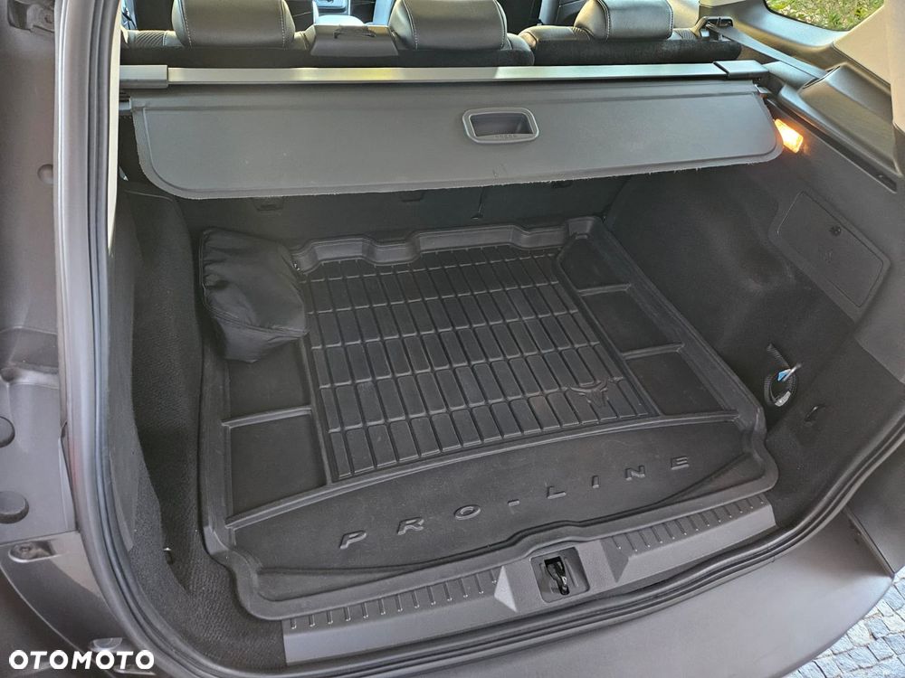 Ford Kuga 2.0 TDCi 4WD Titanium Plus - 13