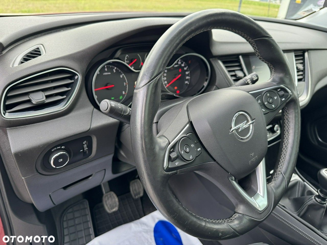 Opel Grandland X - 15