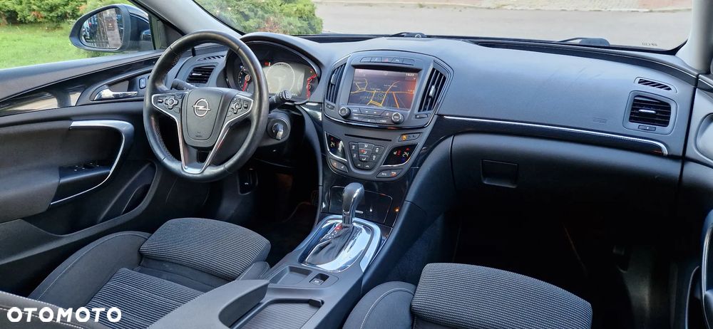 Opel Insignia 1.6 SIDI Turbo Sports Touer Innovation - 11