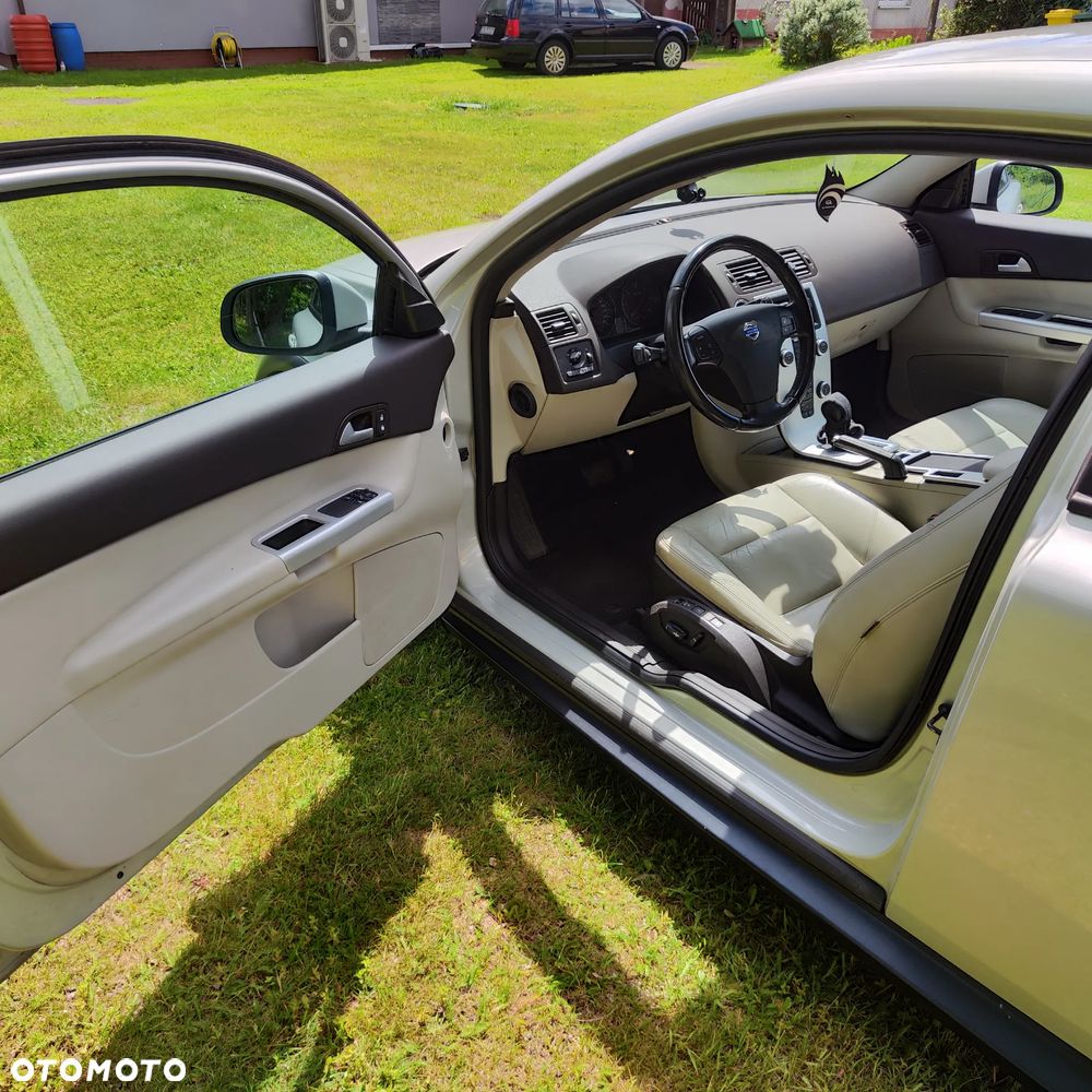 Volvo C30 D3 Summum - 10