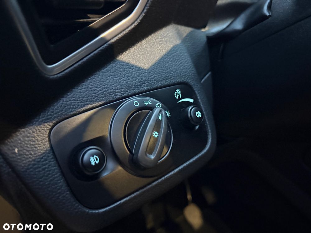 Ford Kuga 2.0 TDCi 4x4 Titanium - 26