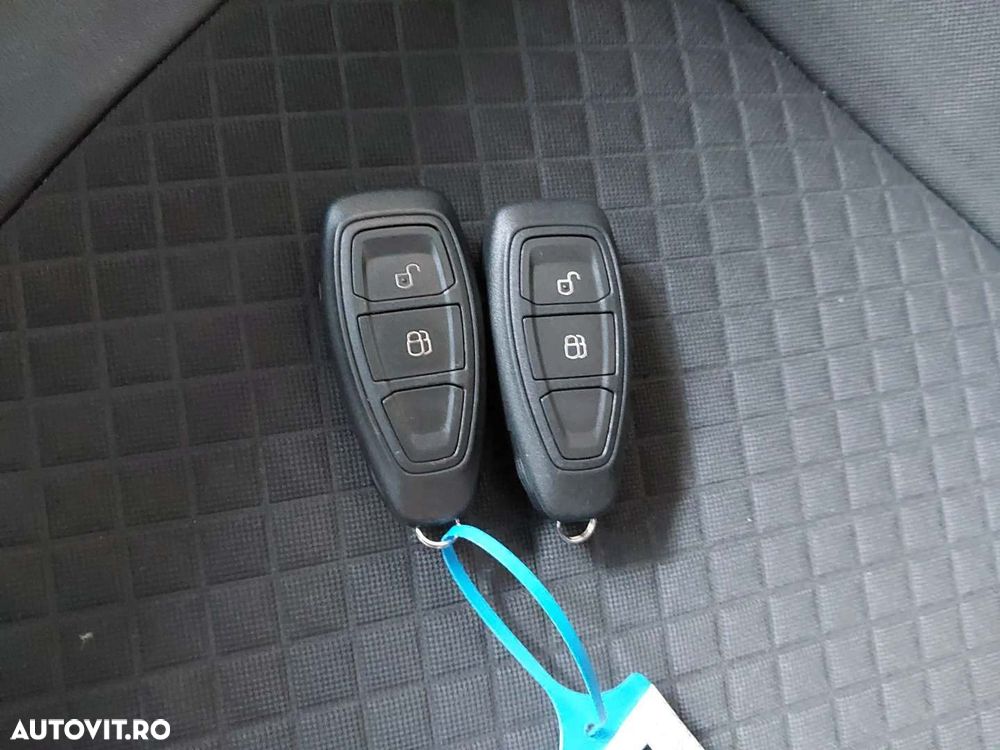 Ford EcoSport 1.0 EcoBoost Titanium - 11