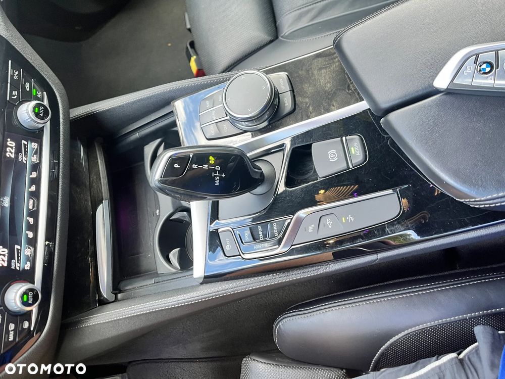 BMW 6Gt 2018 photo 3