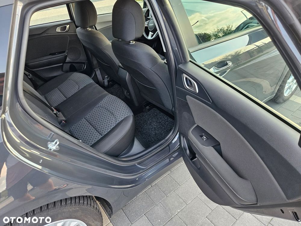 Kia Ceed 1.5 T-GDI DCT7 OPF Spirit - 12
