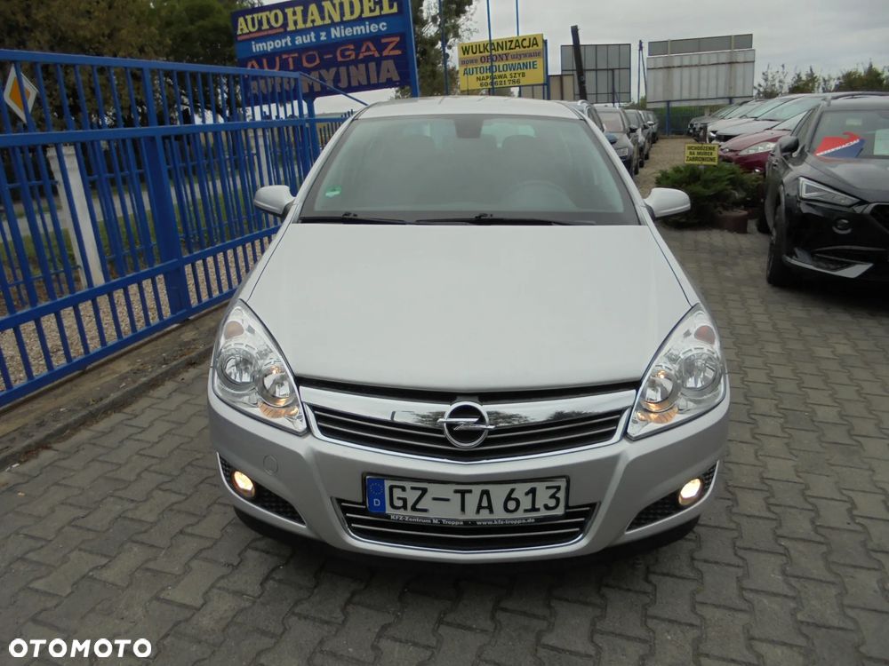Opel Astra III 1.6 Cosmo - 28