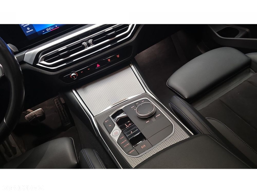 BMW Seria 3 320d xDrive mHEV M Sport - 22