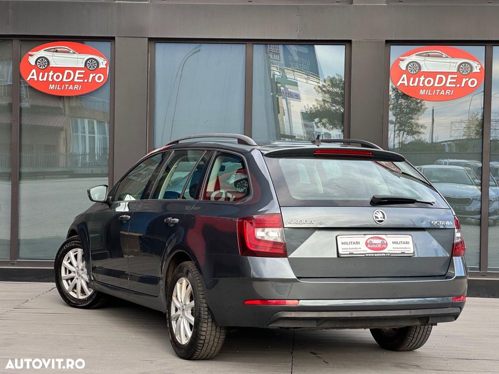 Skoda Octavia - 3