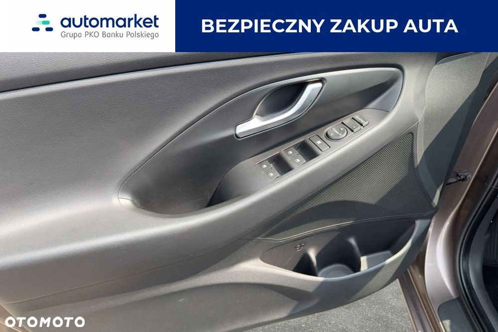 Hyundai i30 1.0 T-GDI Smart - 10