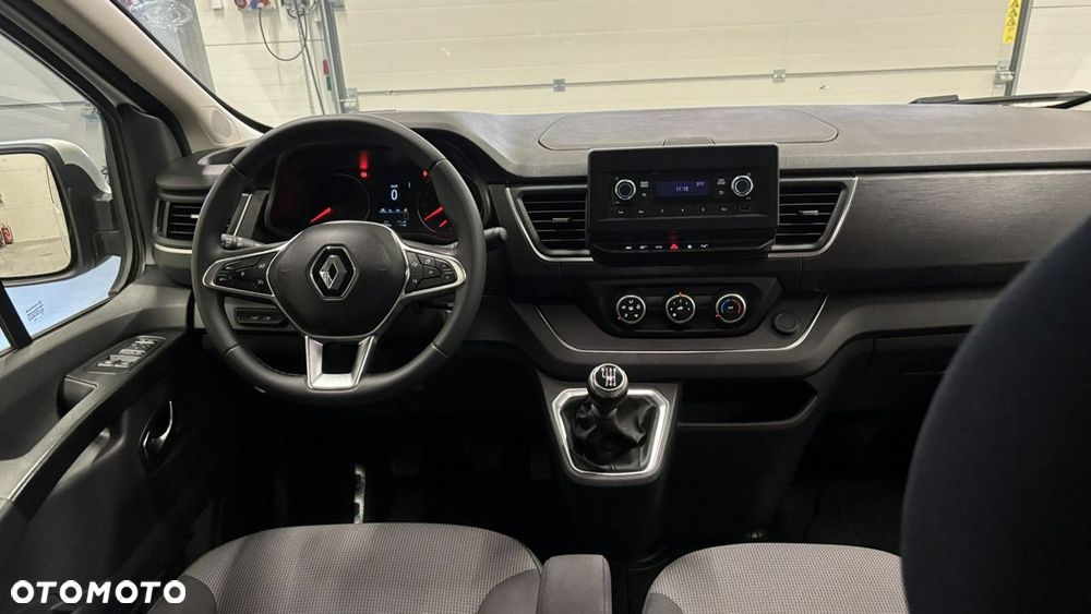 Renault Trafic - 13