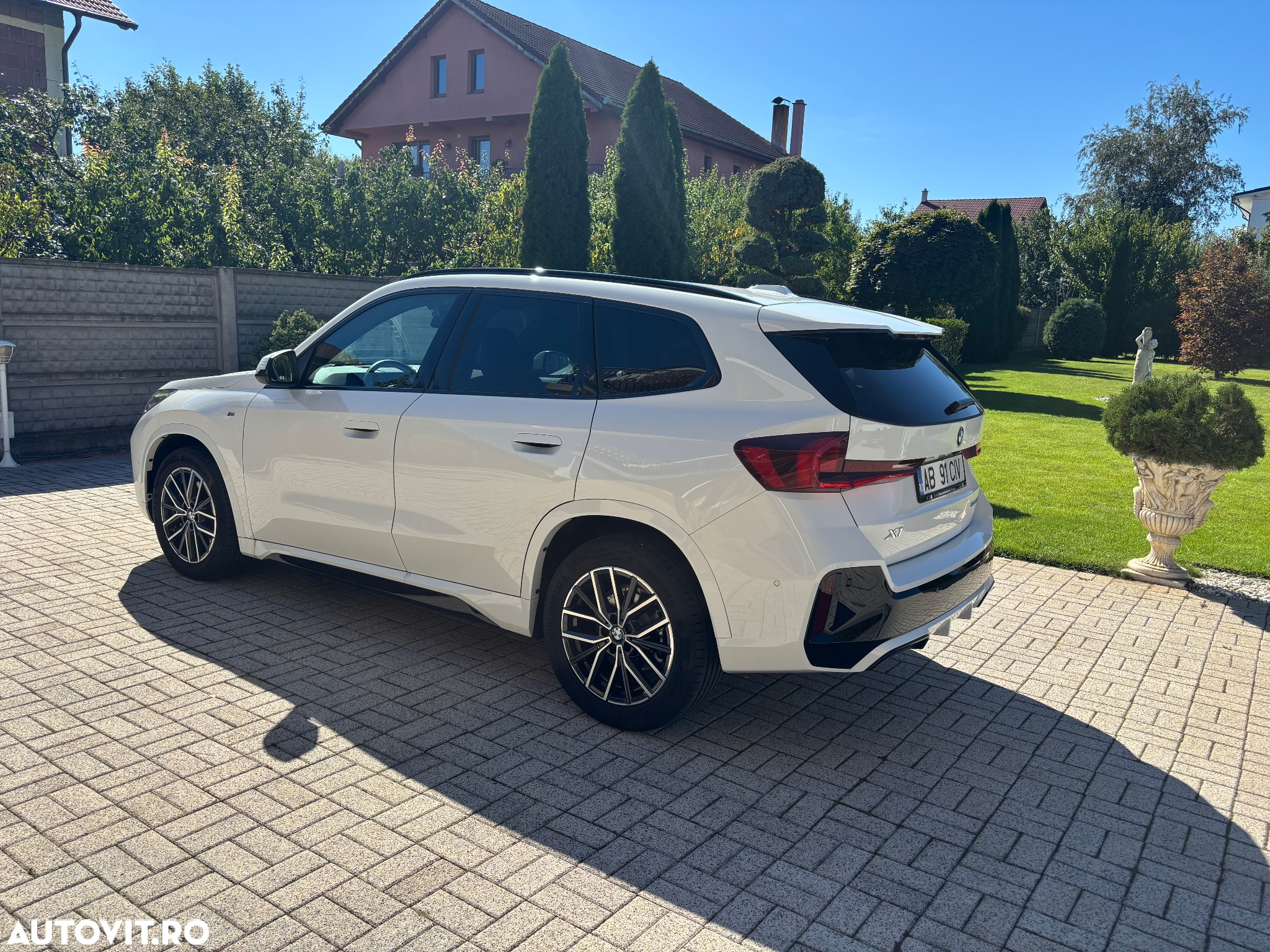 BMW X1 sDrive20i AT MHEV - 3