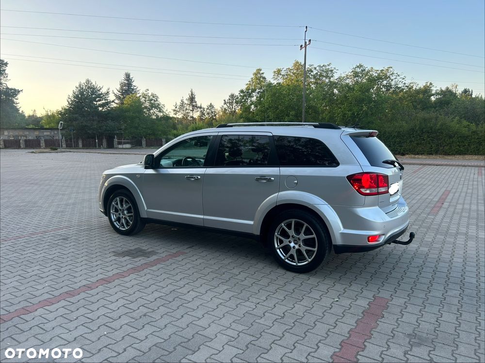 Fiat Freemont 2.0 Multijet 16V DPF Automatik Allrad Lounge - 5