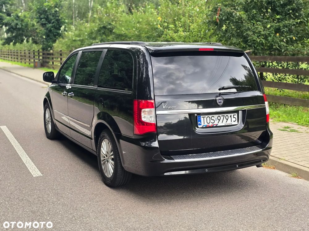 Lancia Voyager 2.8 CRD16v Gold - 17