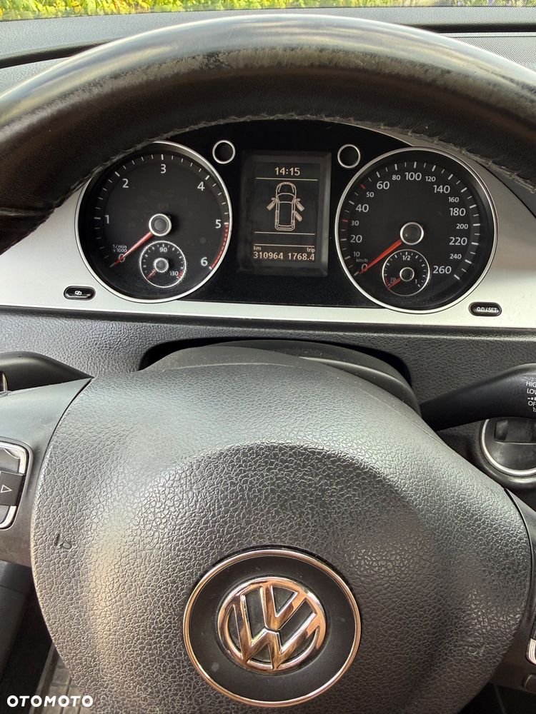 Volkswagen Passat 2.0 TDI DPF DSG Comfortline - 8
