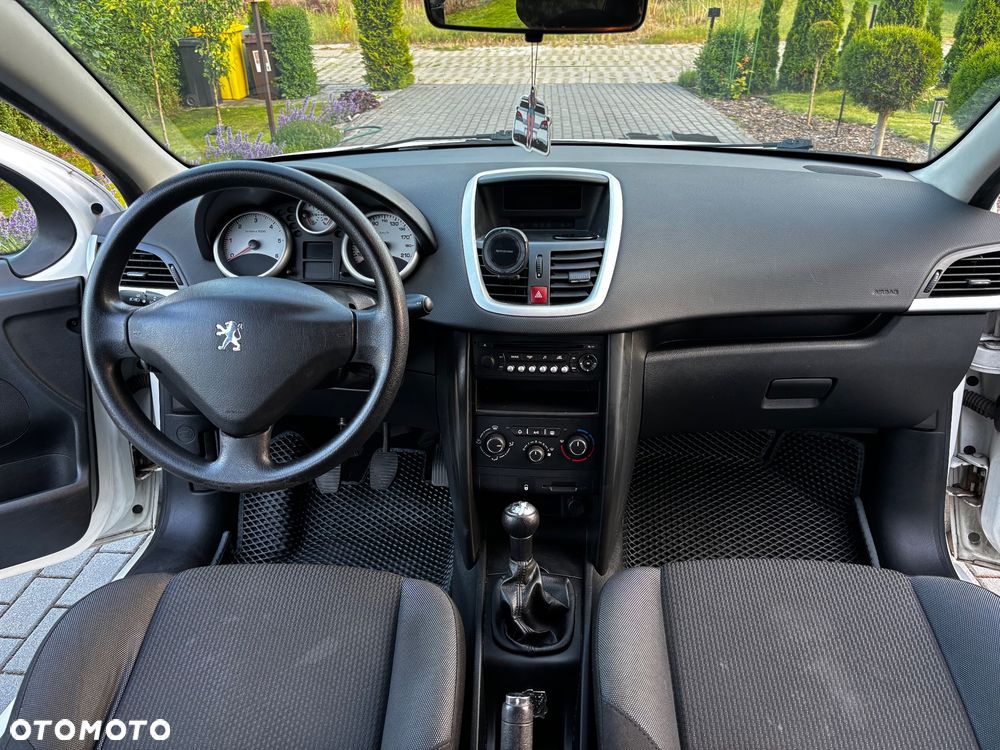Peugeot 207 1.4 HDi Trendy - 9