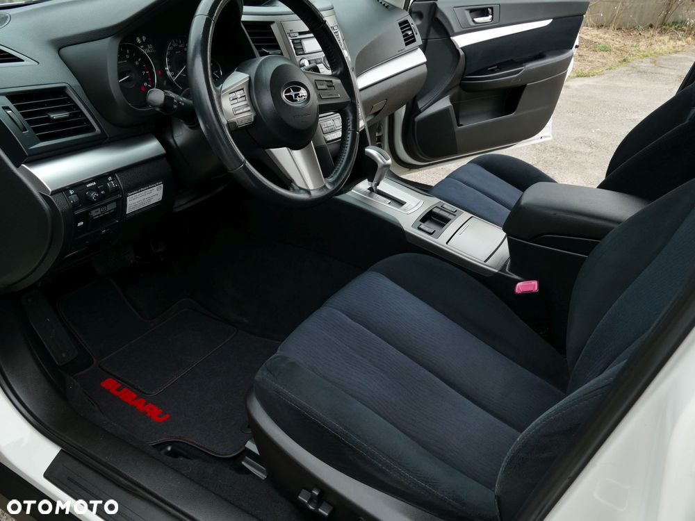 Subaru Outback 2.5i Lineartronic Active - 17