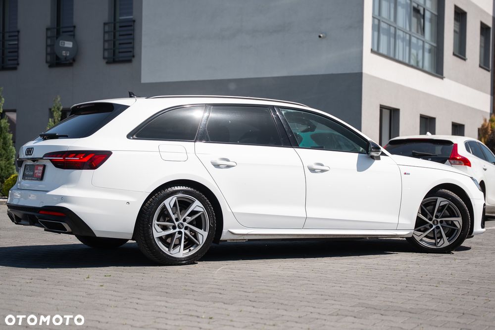 Audi A4 Avant 35 TFSI S tronic S line - 13