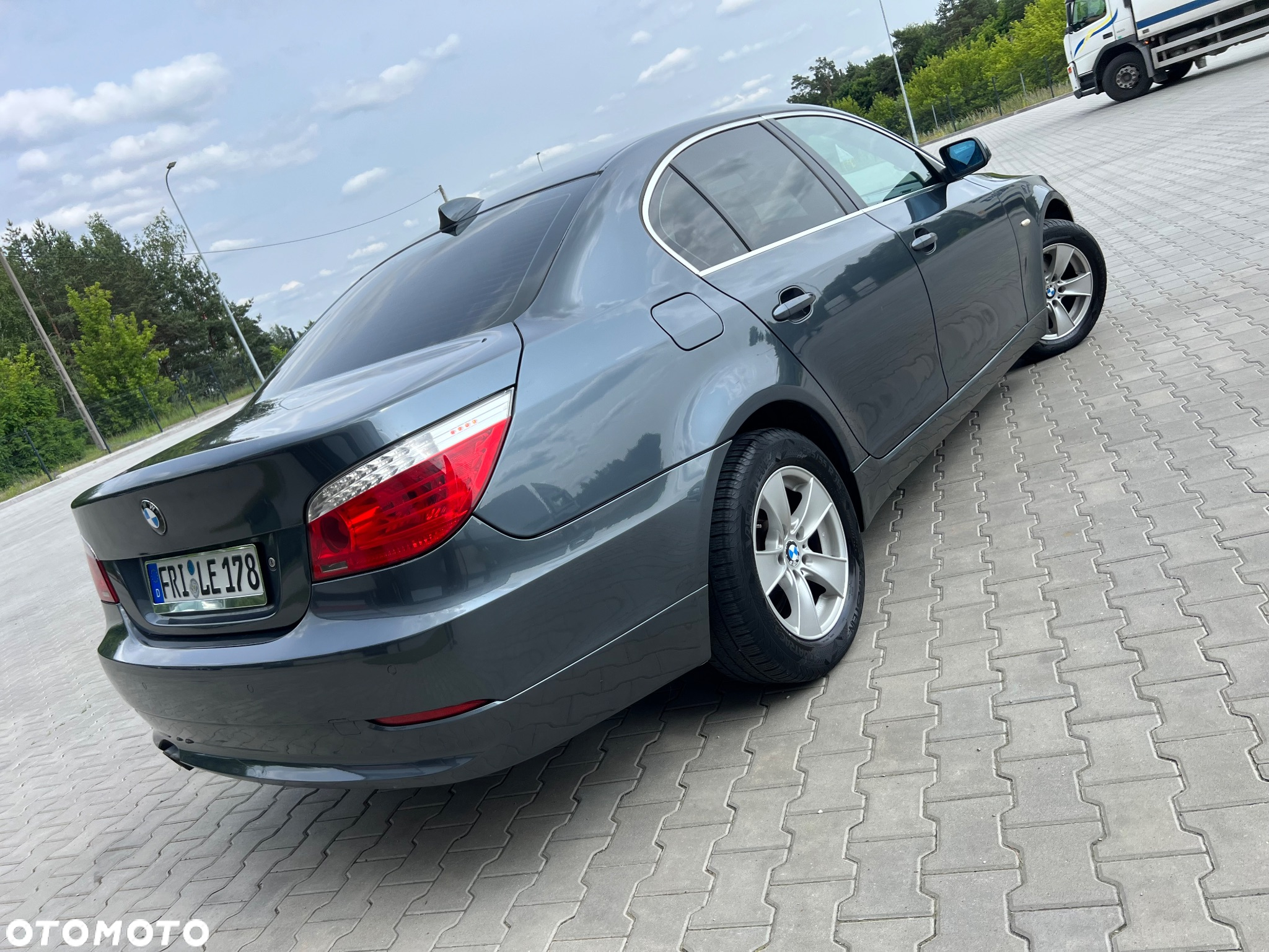BMW Seria 5 525d xDrive Edition Sport - 7