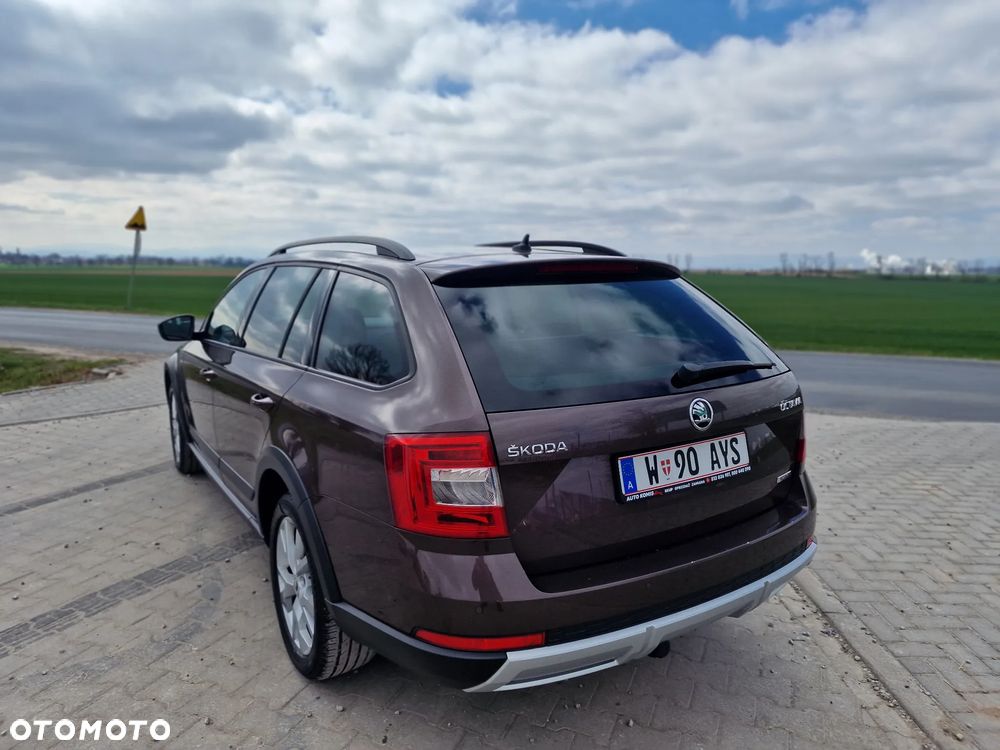 Skoda Octavia 2.0 TDI (Green tec) 4x4 Scout - 15