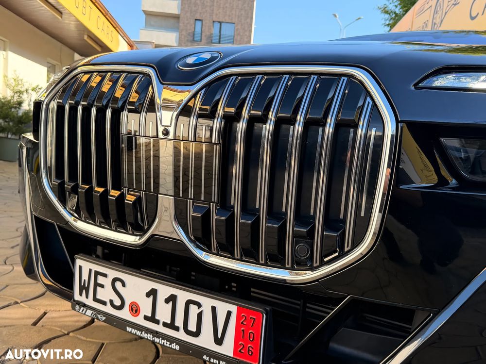 BMW Seria 7 740d xDrive MHEV - 16