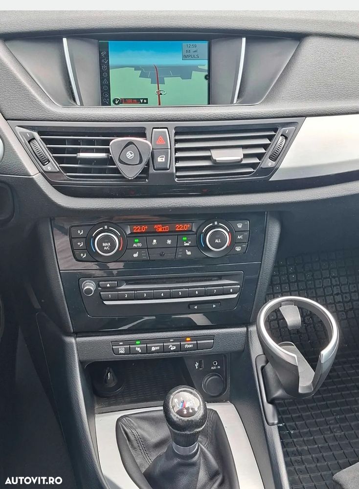 BMW X1 xDrive20d xLine - 8