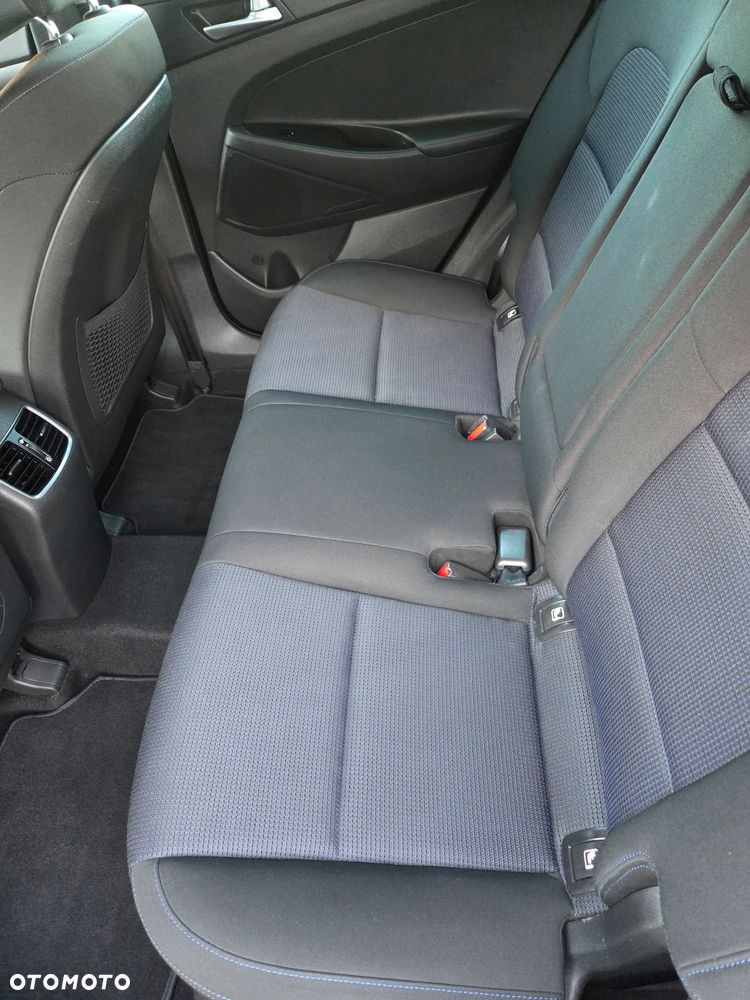 Hyundai Tucson 1.6 GDI BlueDrive Classic 2WD - 17