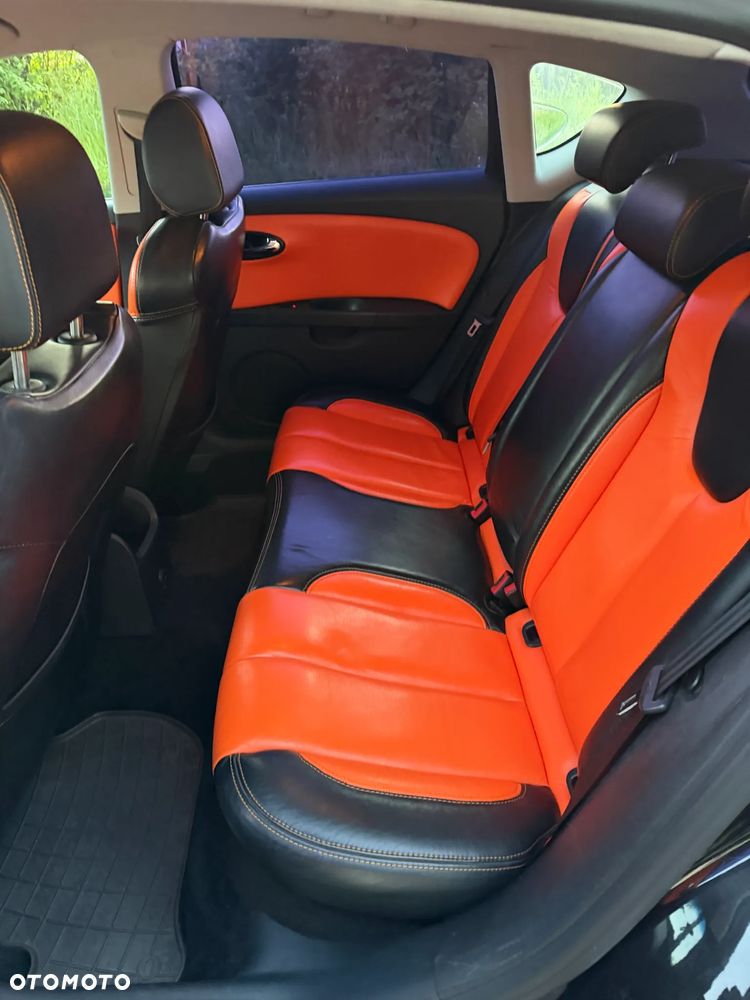 Seat Leon 2.0 TDI Stylance DSG - 7