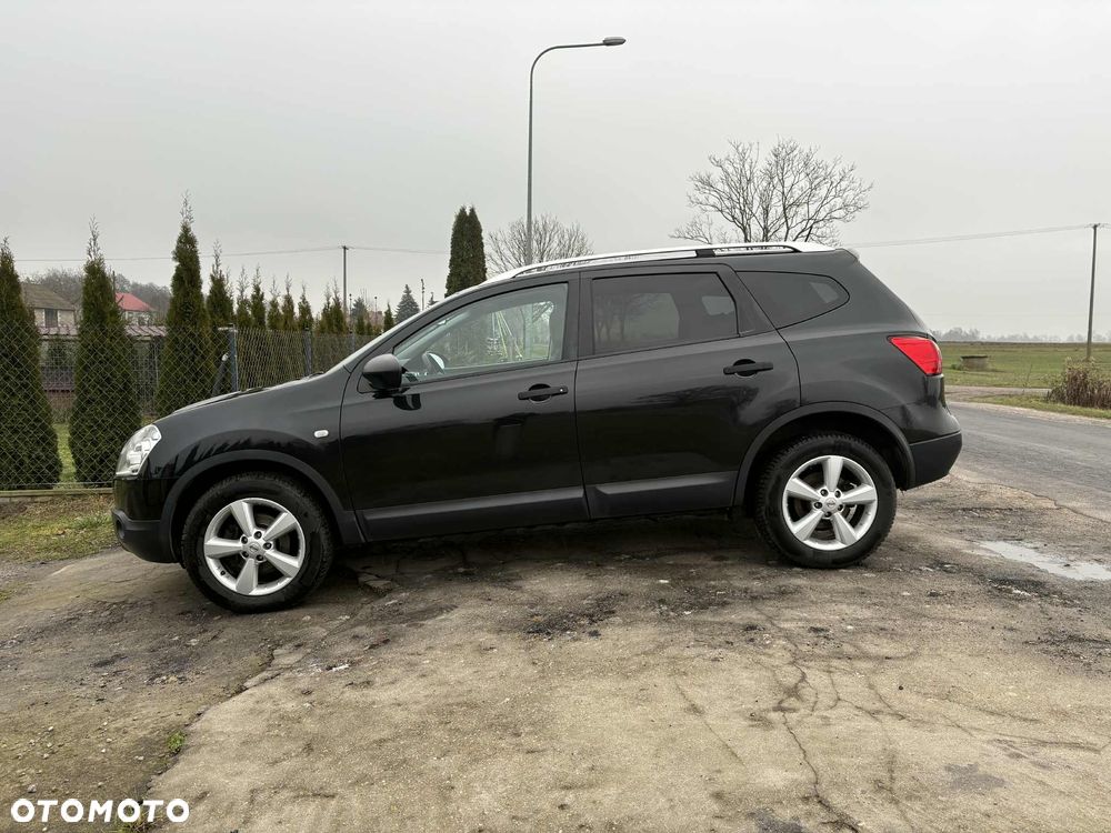 Nissan Qashqai+2 2.0 visia - 7