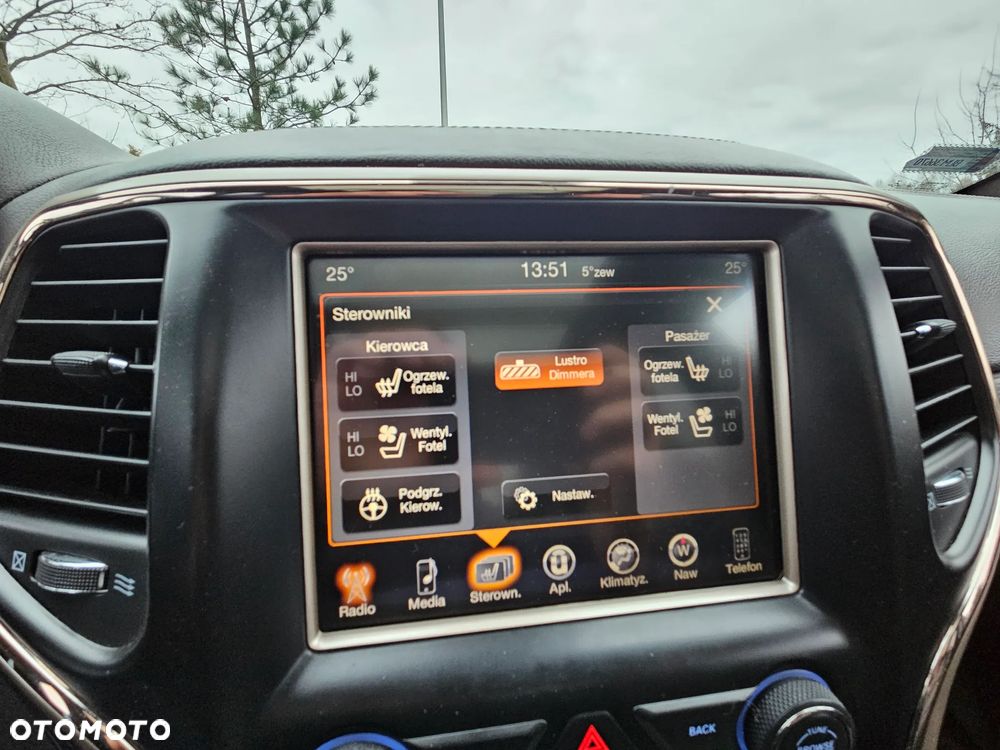 Jeep Grand Cherokee 3.0 CRD Overland Summit EU6 - 25