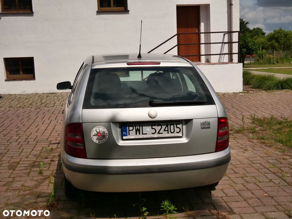Skoda Fabia 1.4 16V Comfort - 5