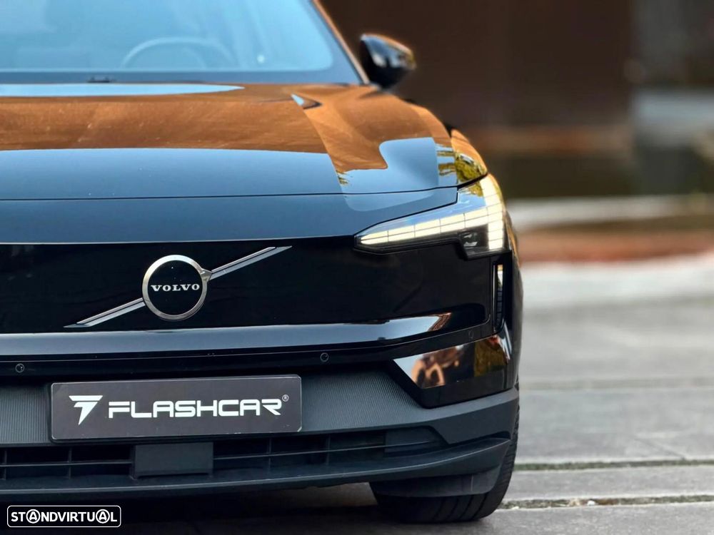 Volvo EX30 - 3