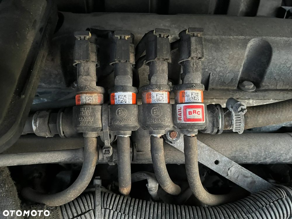 Citroën C4 Grand Picasso 1.8 16V Style - 16