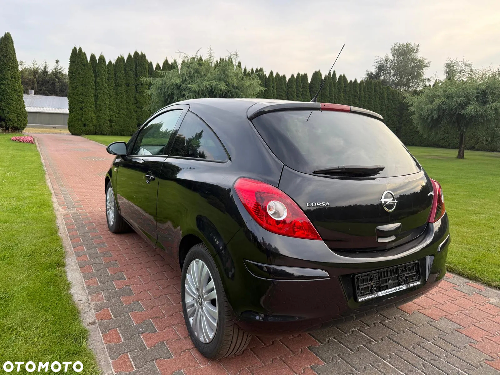 Opel Corsa 1.2 16V Cosmo S&S - 6