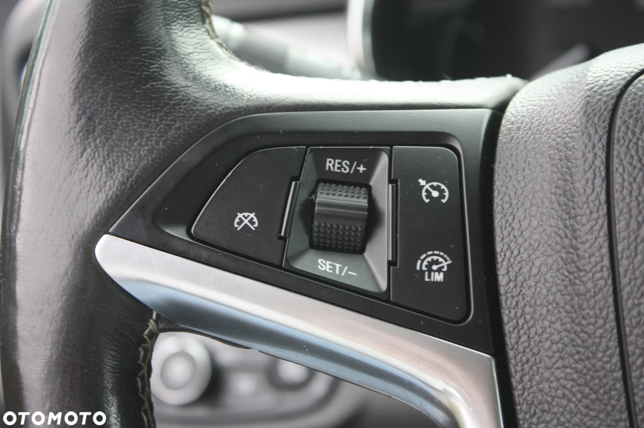 Opel Mokka X 1.6 CDTI Design Line S&S - 15
