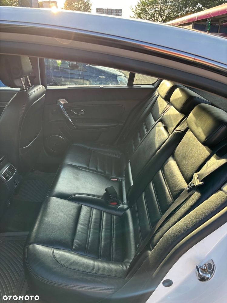Renault Latitude - 4