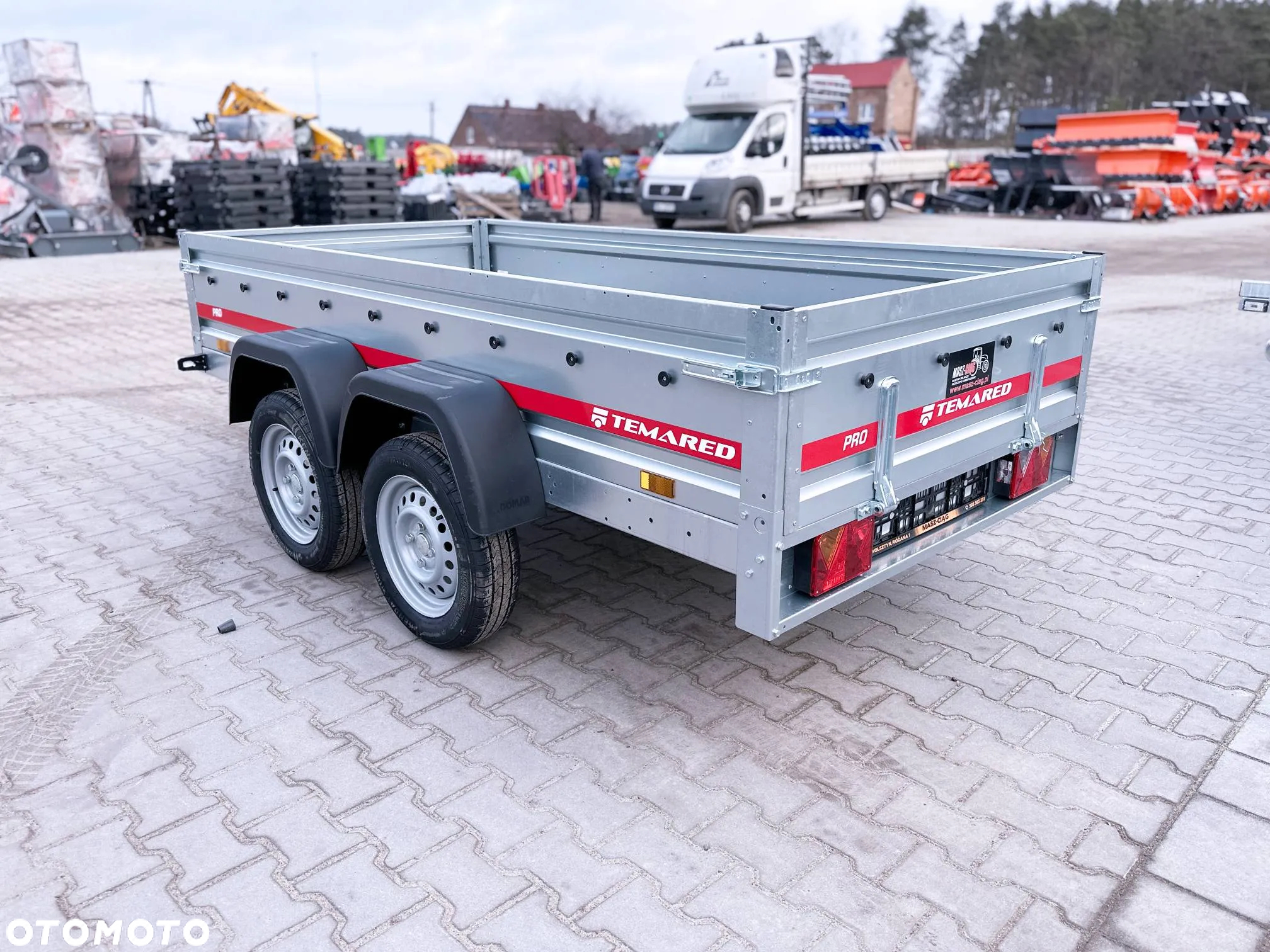 Temared PRO 2612/2 Przyczepka samochodowa 264x126cm dwuosiowa - 3