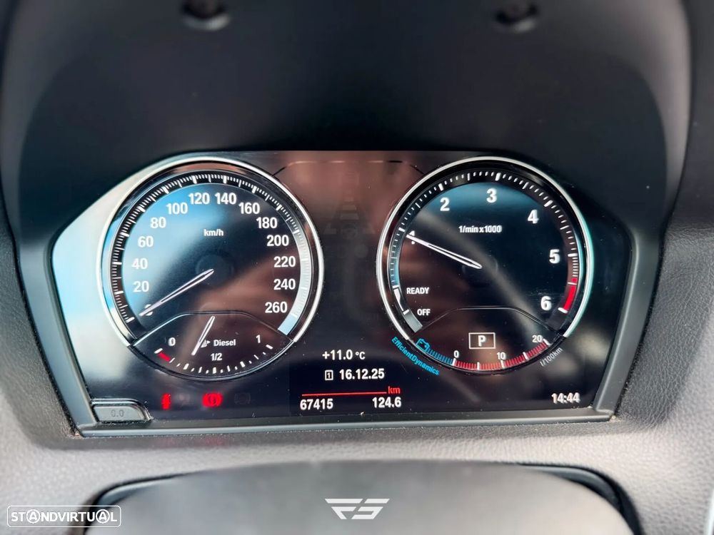 BMW 116 d Pack M Shadow Auto - 29