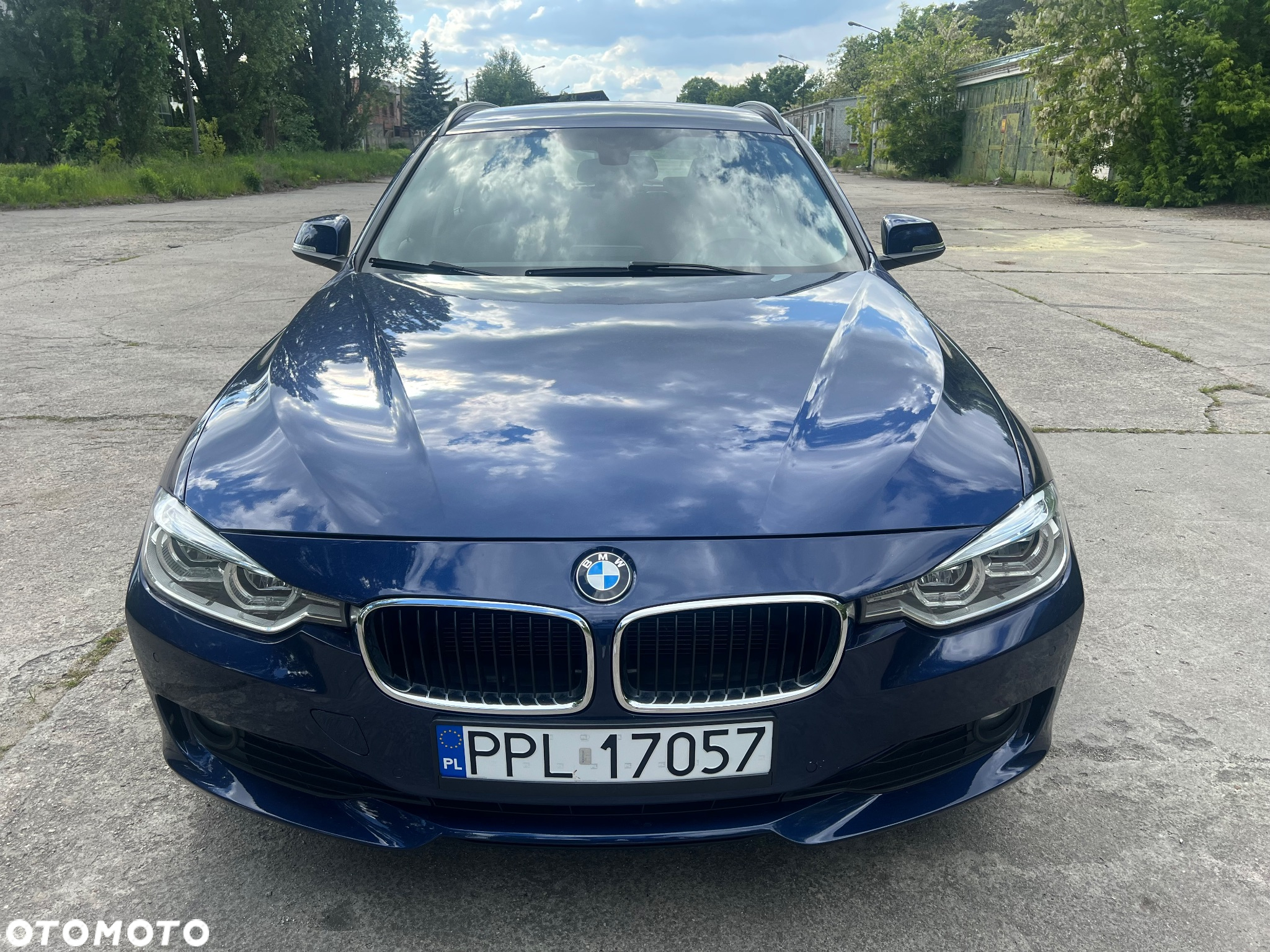 BMW Seria 3 318d - 2