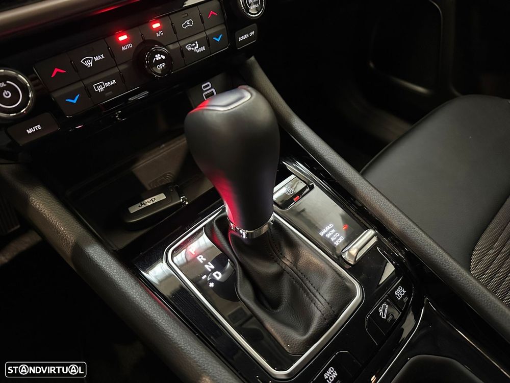 Jeep Compass 1.3 TG Upland - 15