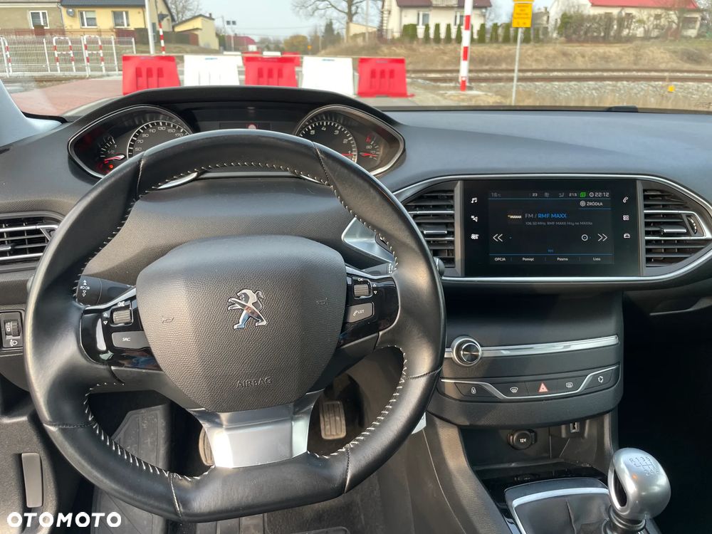 Peugeot 308 1.2 PureTech Active S&S - 14