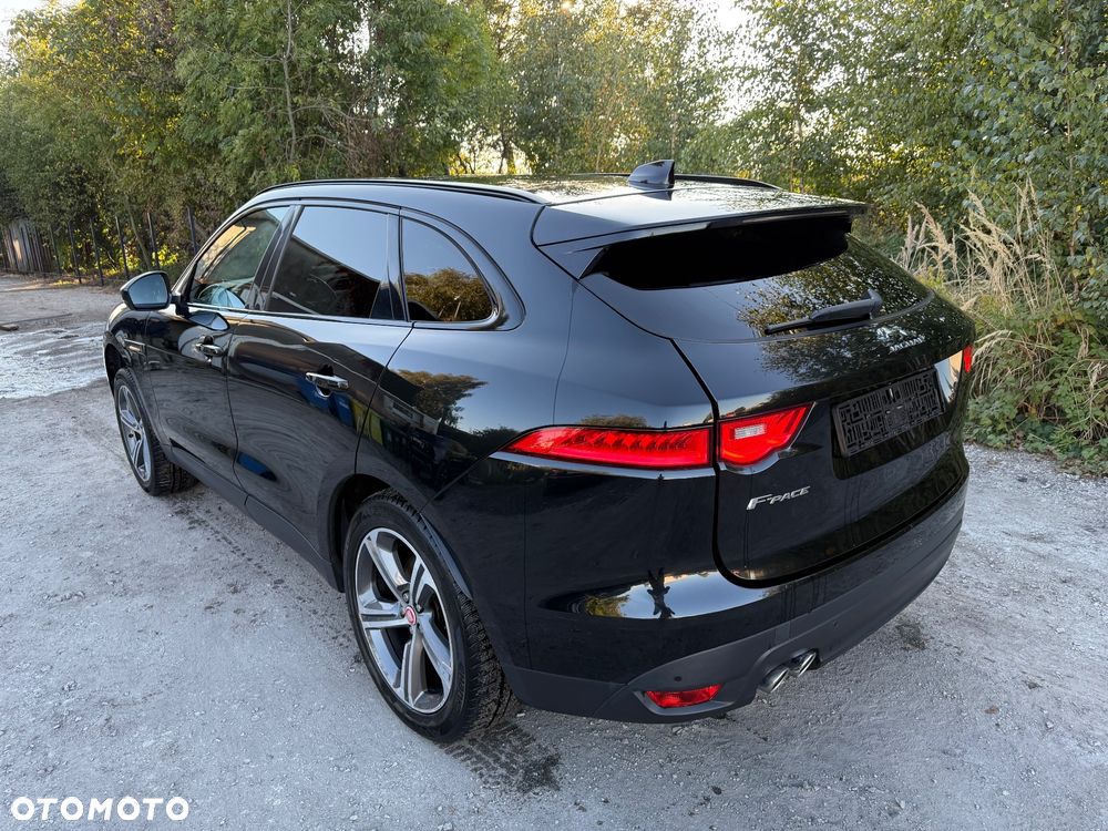 Jaguar F-Pace 2.0 i4D AWD Prestige - 6
