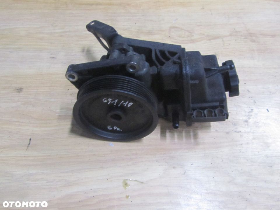 MERCEDES om 651 pompa wspomagania sprinter 906 vito 639 viano - 1