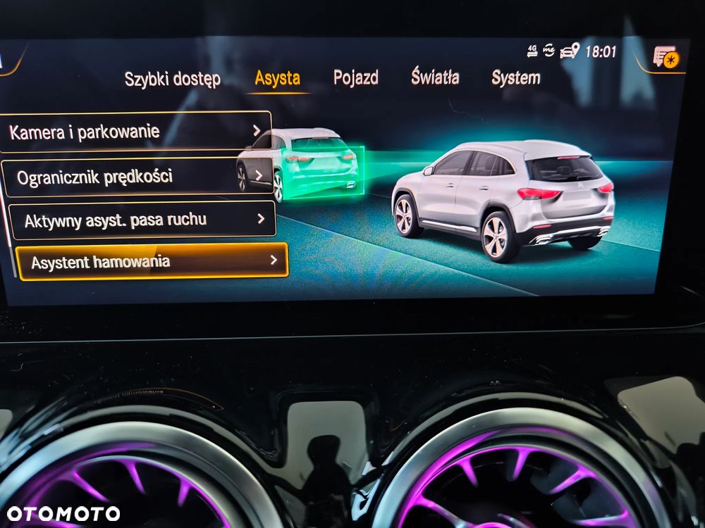 Mercedes-Benz GLA 200 AMG Line - 27