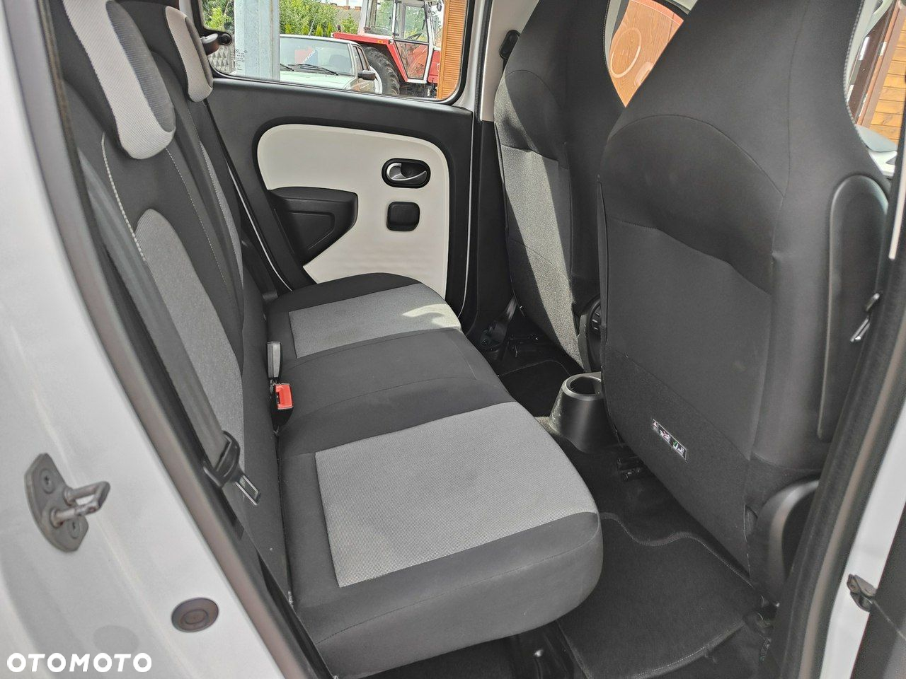 Renault Twingo SCe 70 Life EU6 - 23
