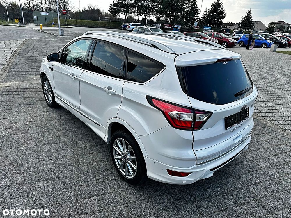 Ford Kuga - 19