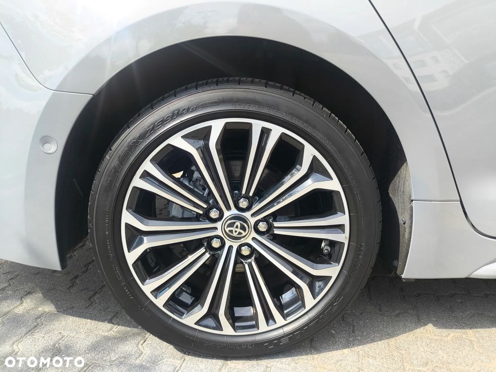 Toyota Corolla 1.8 Hybrid Comfort - 37